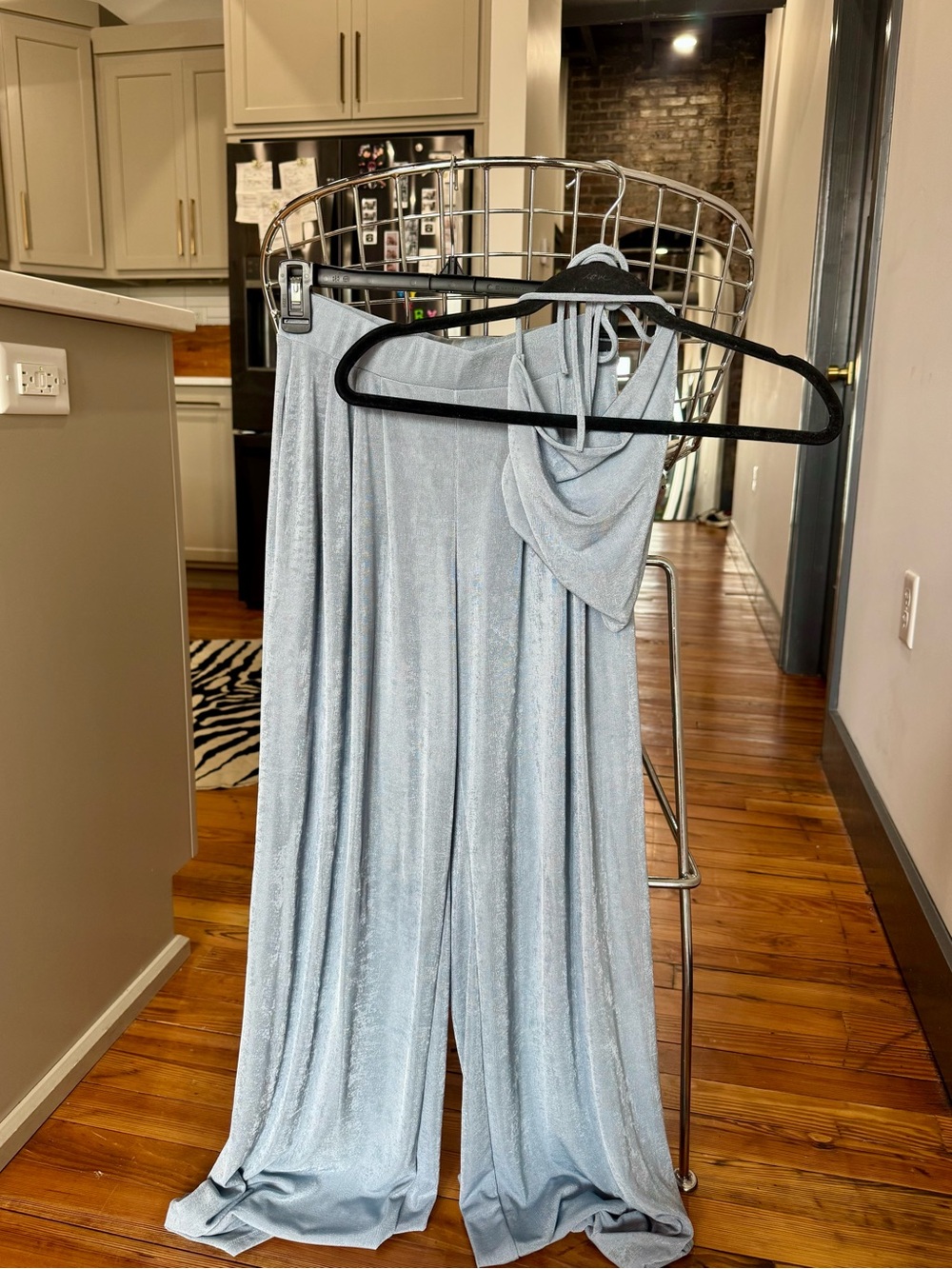 Chic Matching CO-ORD Light Blue Wide-Leg Set - Picture 9 of 16